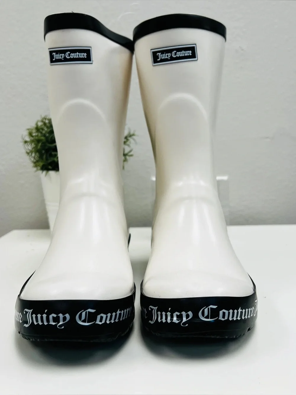 Juicy Couture Totally Logo Rain Boots - Size 8